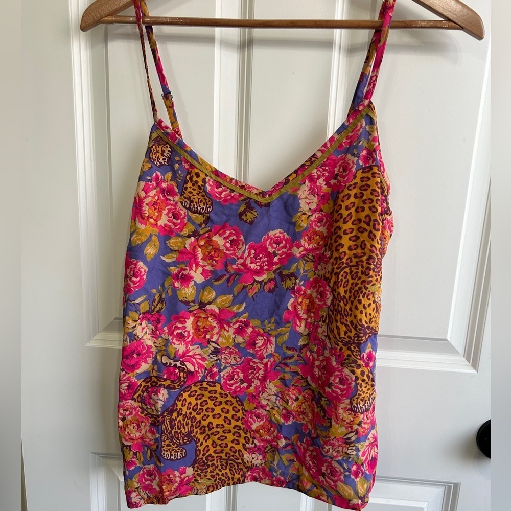 Like new Powder Cami in Floral Leopard Print size M. 100% modal. Leopard & roses